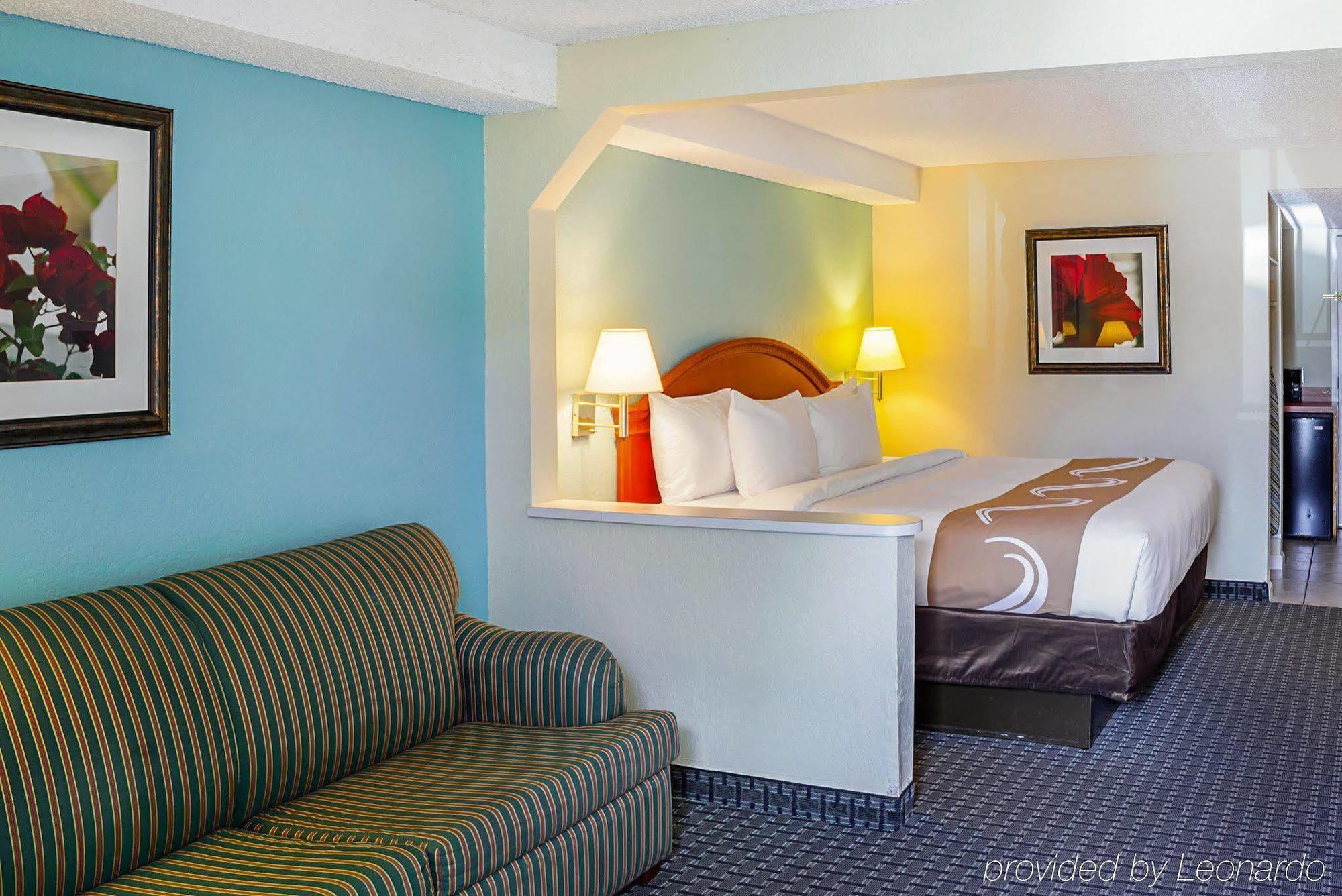 Quality Inn & Suites Miramar Beach Eksteriør bilde