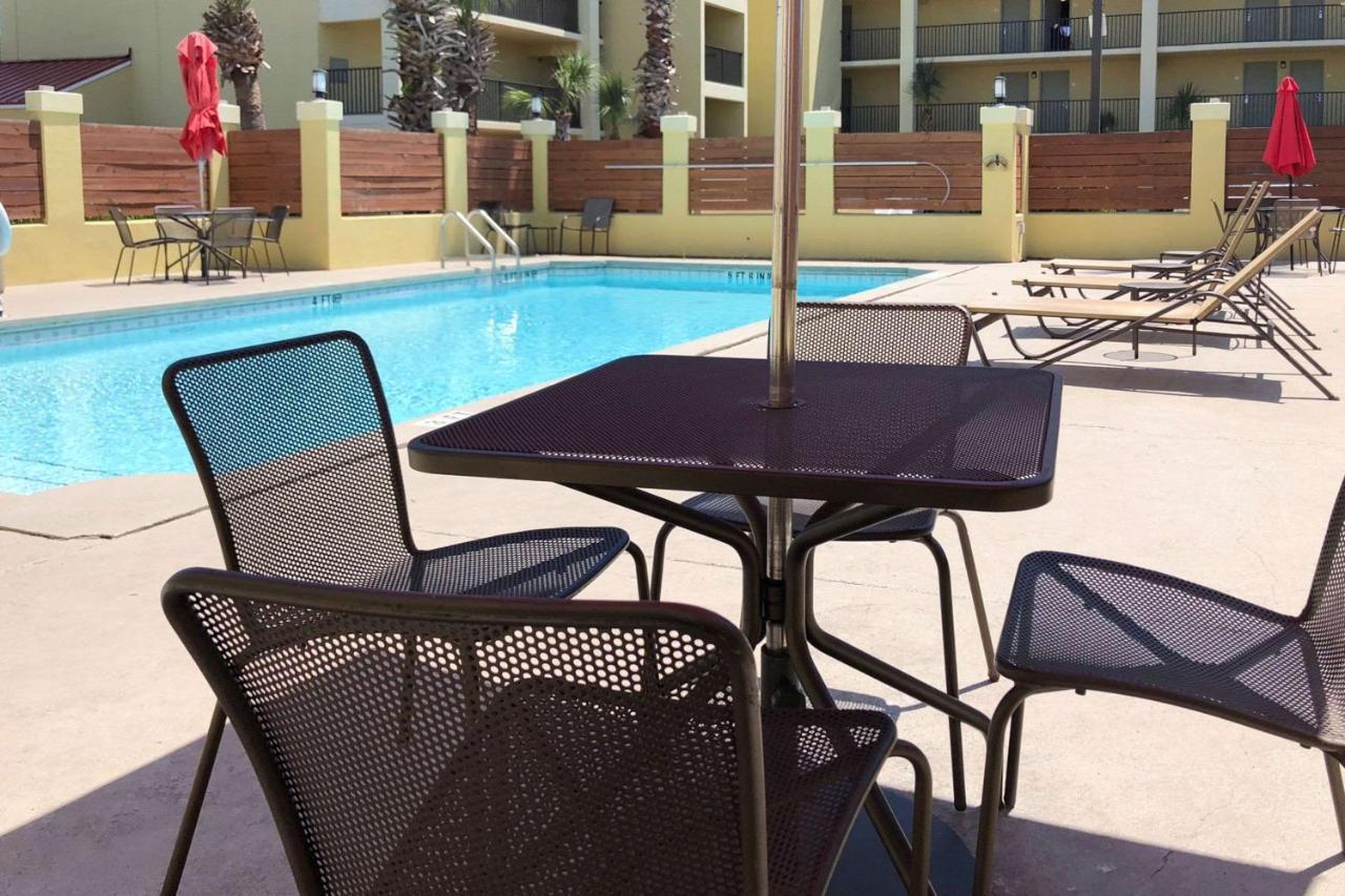Quality Inn & Suites Miramar Beach Eksteriør bilde